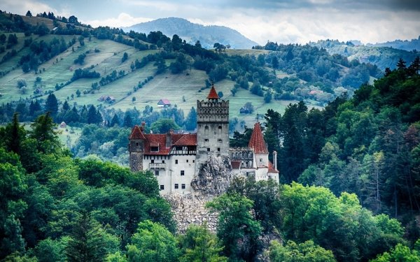 Man Made Bran Castle Castles Romania HD Wallpaper | Background Image