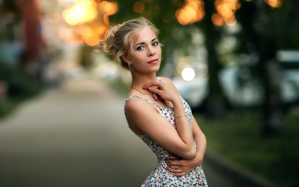 Frauen Modell Models Dress Bokeh Blondinen Blue Eyes Outdoor HD Wallpaper | Hintergrund