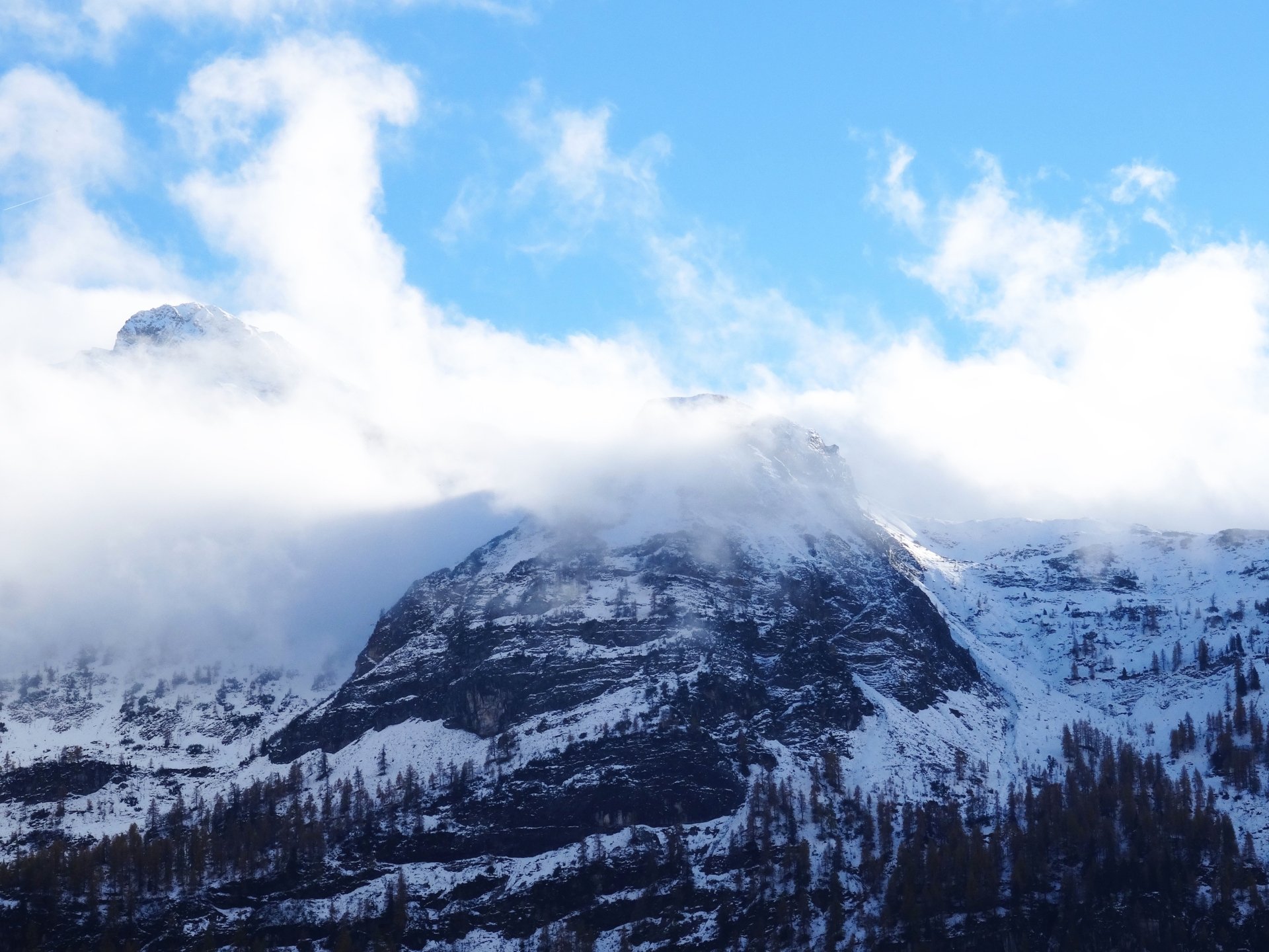 Download Cliff Snow Cloud Winter Nature Mountain Snowy Mountain 4k ...