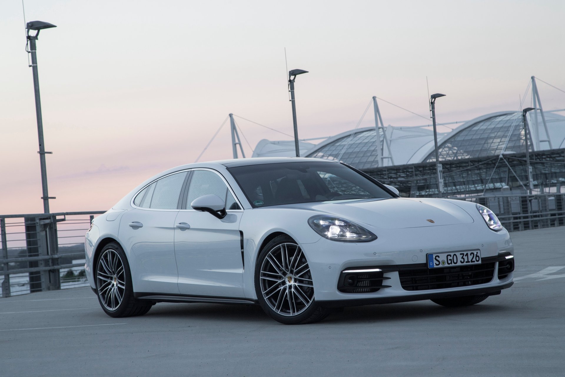 Porsche panamera wallpaper