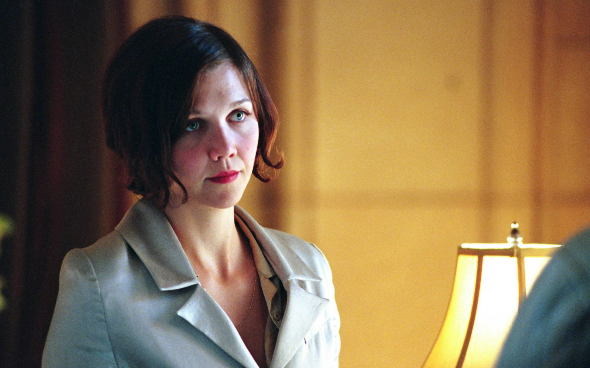 Download Celebrity Maggie Gyllenhaal HD Wallpaper