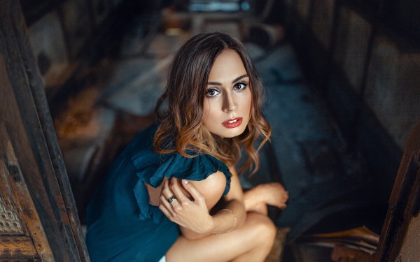 Women Model Brunette Brown Eyes Lipstick HD Wallpaper | Background Image