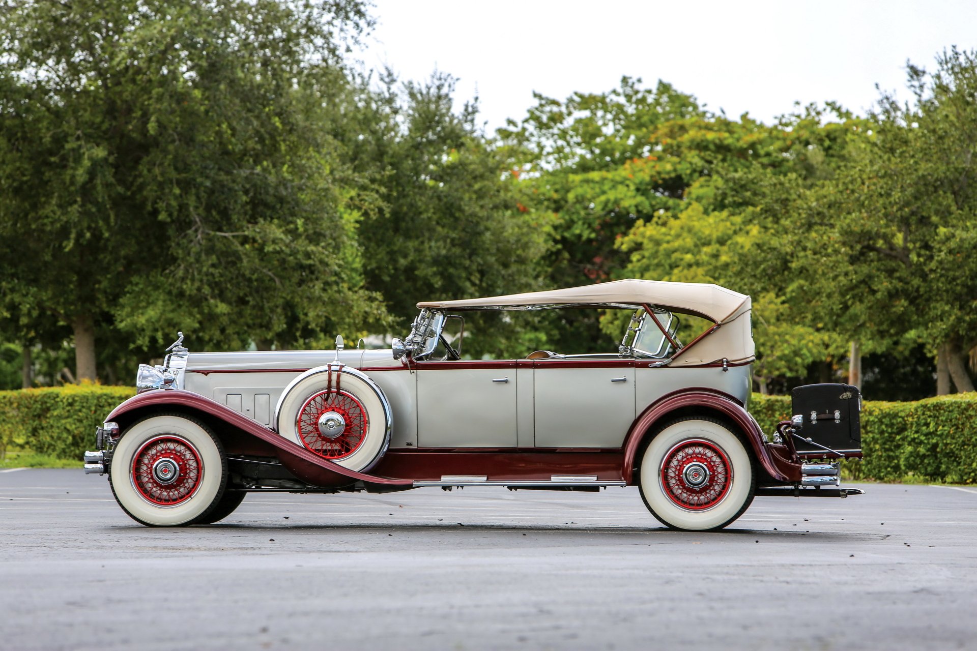 Download Vintage Car 1930 Packard Deluxe Eight Sport Phaeton Vehicle ...