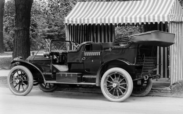  1909 Packard Model 18 Touring