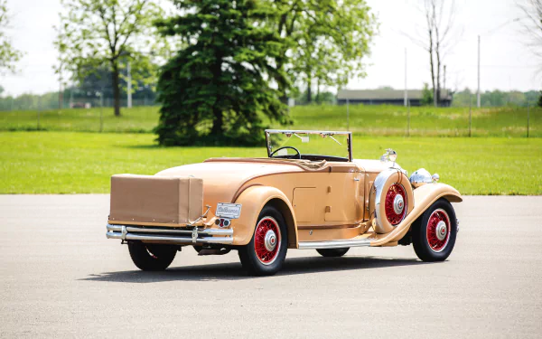  1931 Packard Deluxe Eight Convertible Coupe