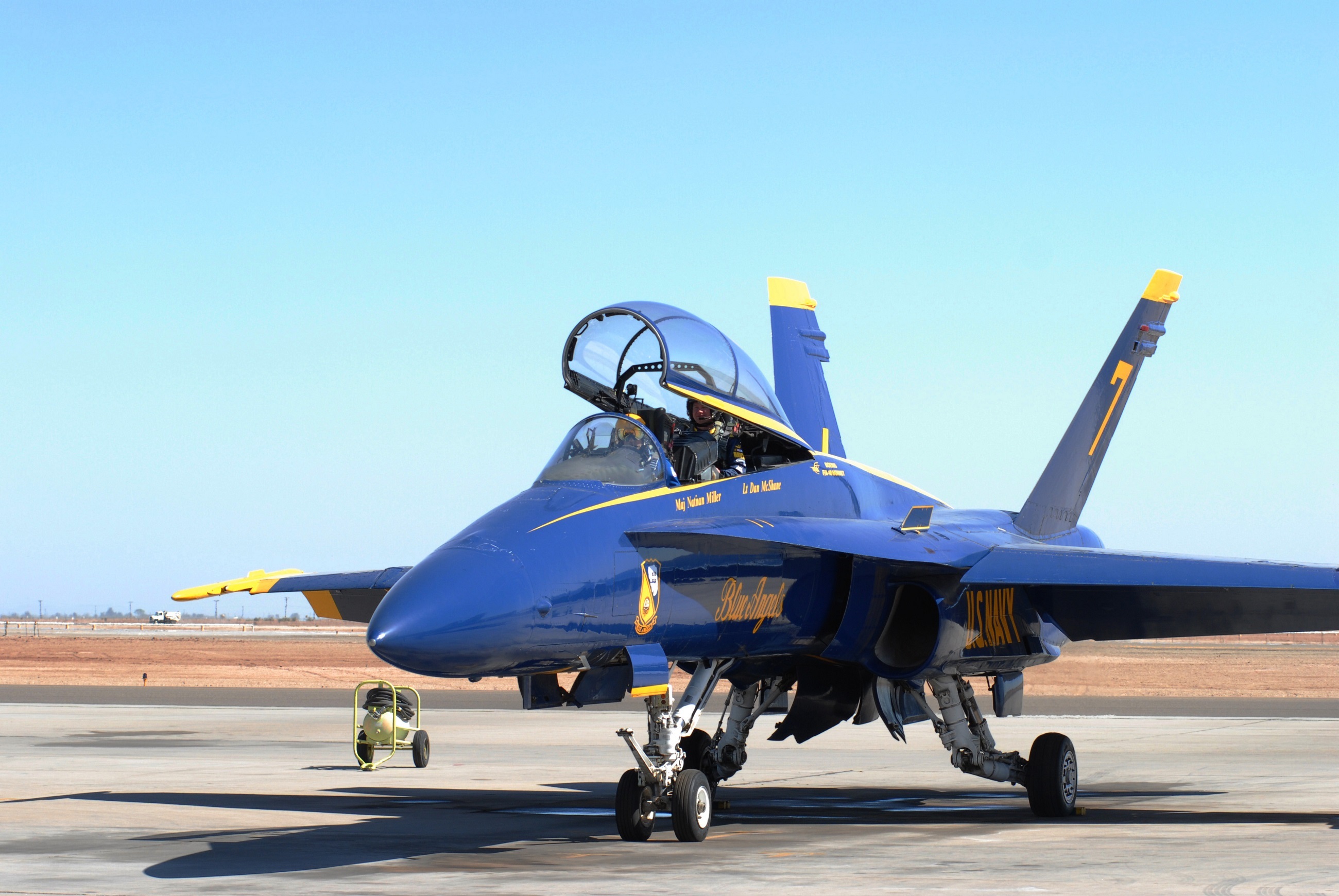 Blue Angels Flight Demonstration Squadron by skeeze