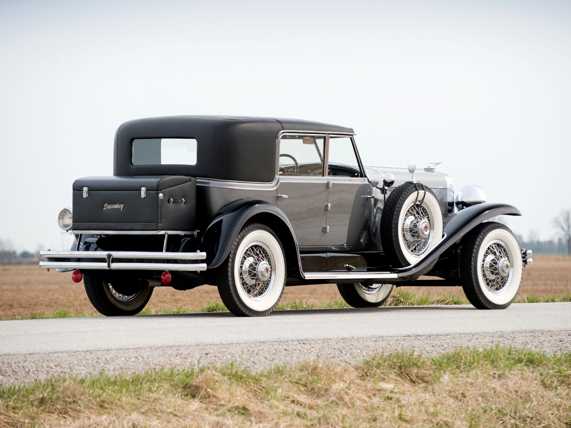 Download Vintage Car 1929 Duesenberg Model J Sport Sedan Vehicle Duesenberg Model J Sport Sedan HD Wallpaper