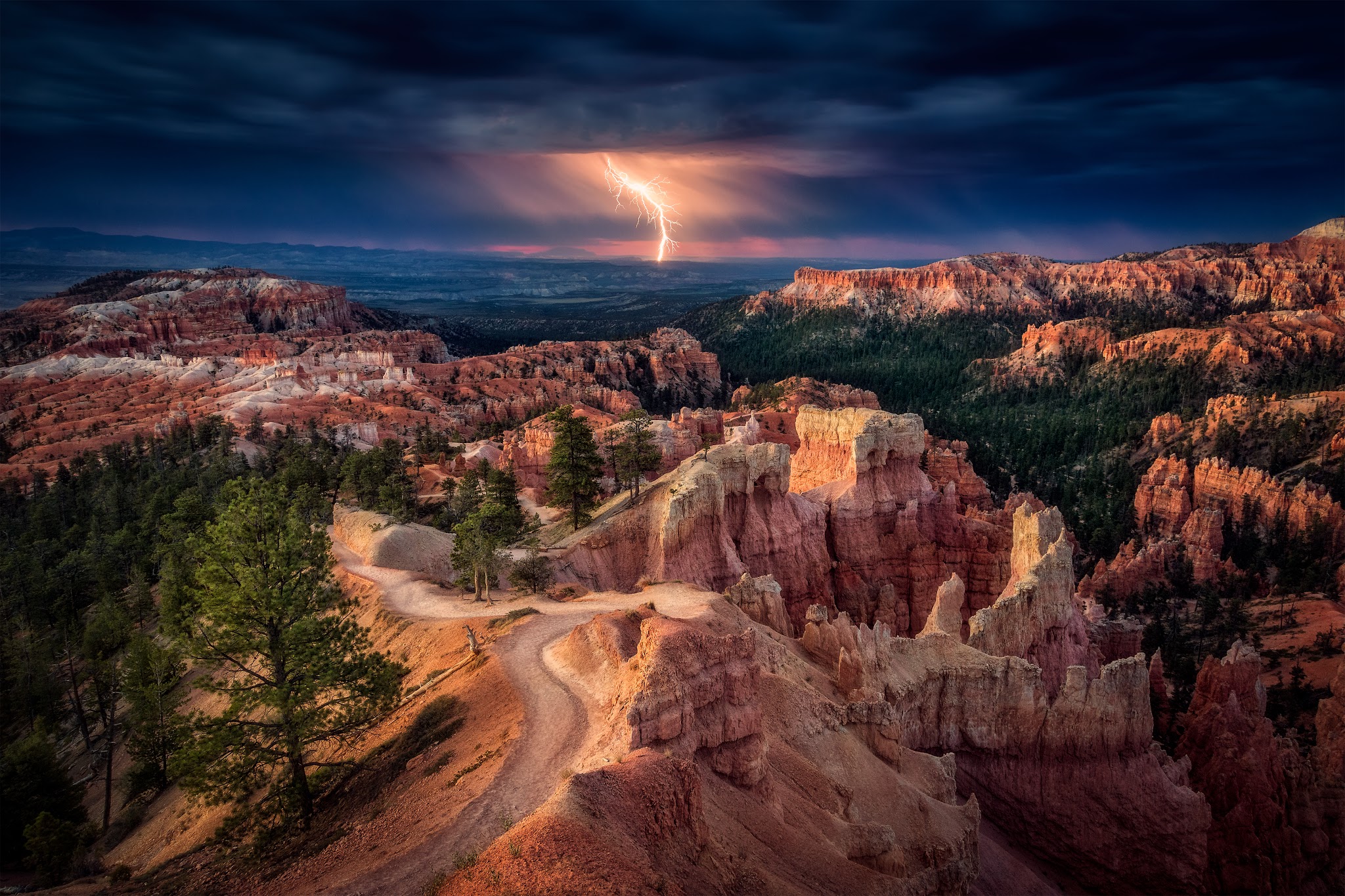 Lightning over Bryce Canyon HD Wallpaper Background 