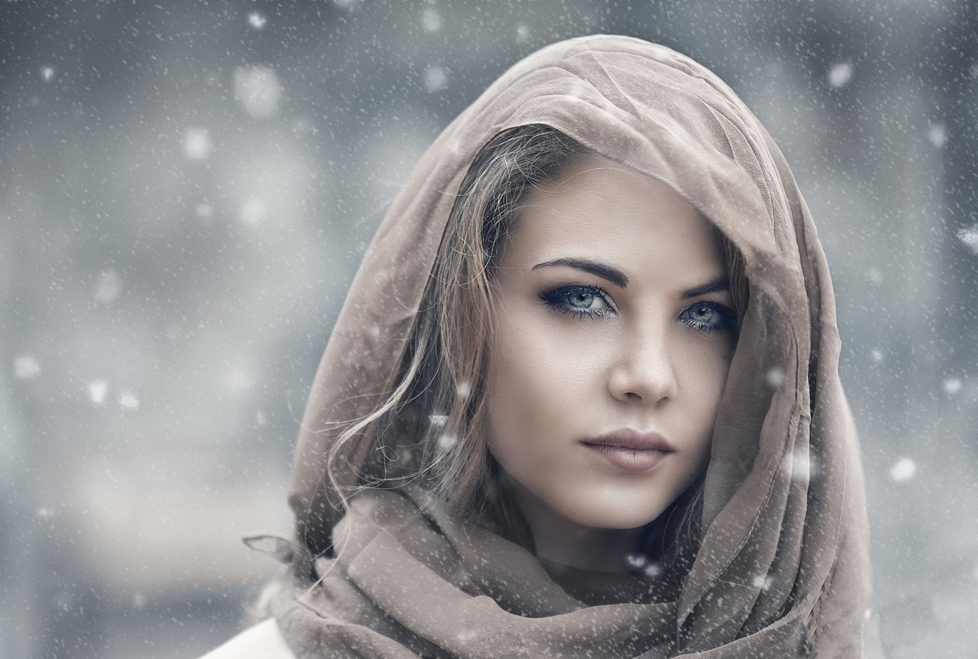 Pretty Girl In Snow Shower 5k Retina Ultra Hd Wallpaper Hintergrund