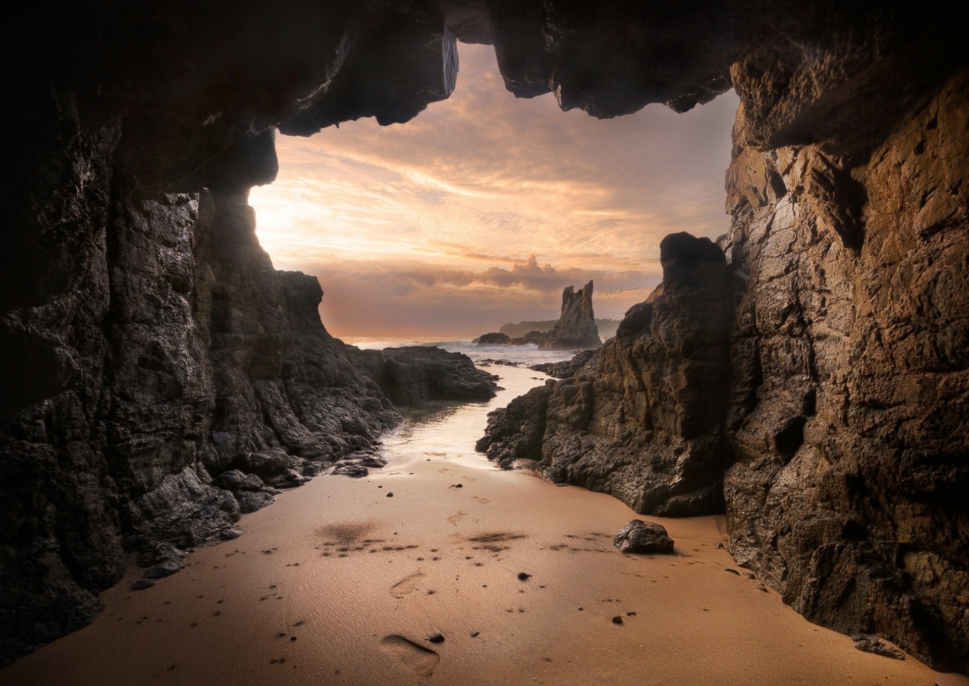 Download Horizon Sea Ocean Beach Nature Cave Hd Wallpaper