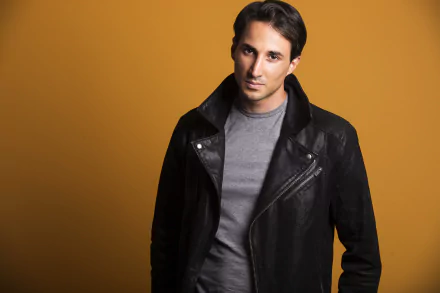 brown eyes man model HD Desktop Wallpaper | Background Image