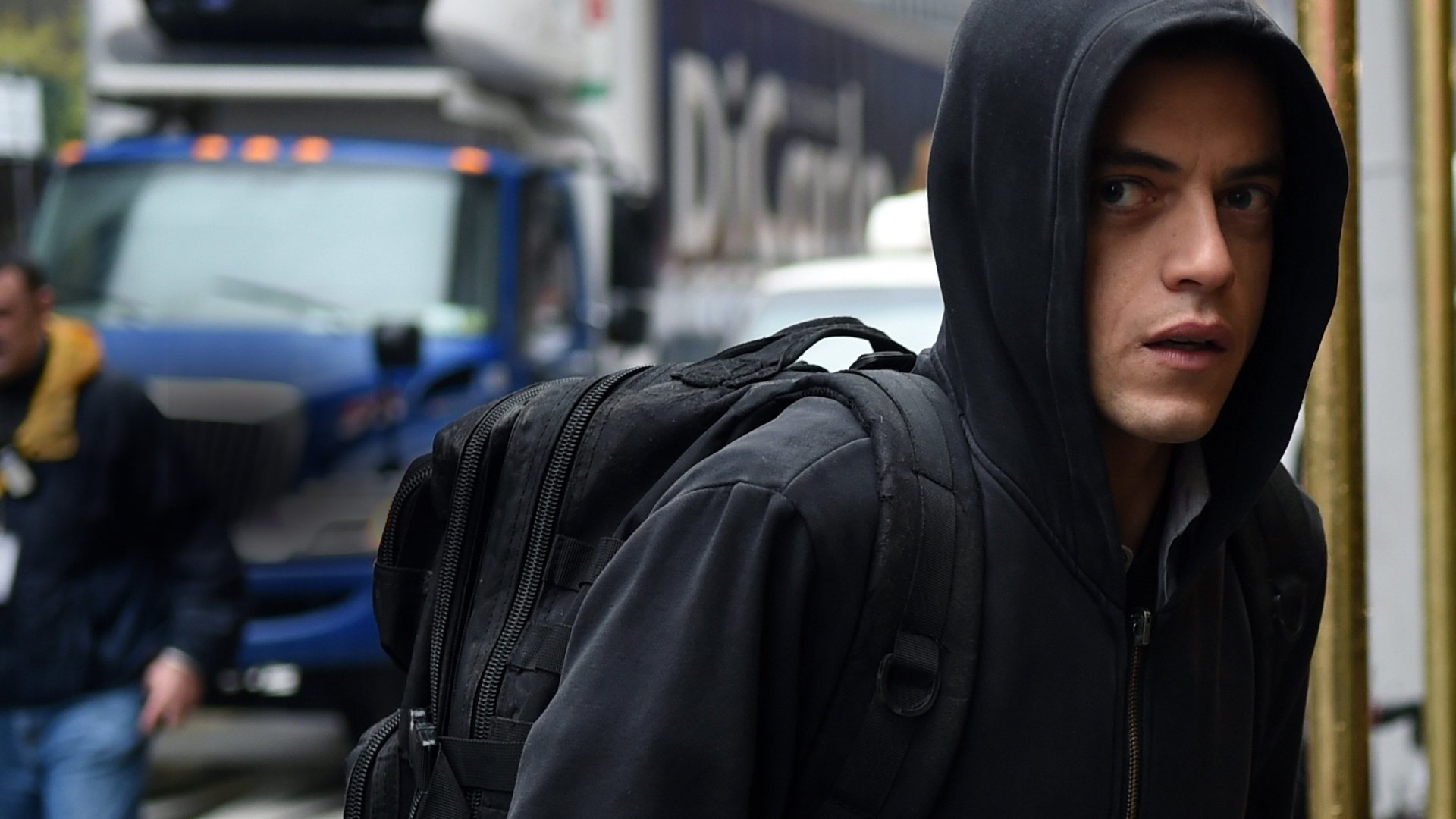 Mr Robot HD Wallpaper The Hacker s Edge From The Iconic TV Show 