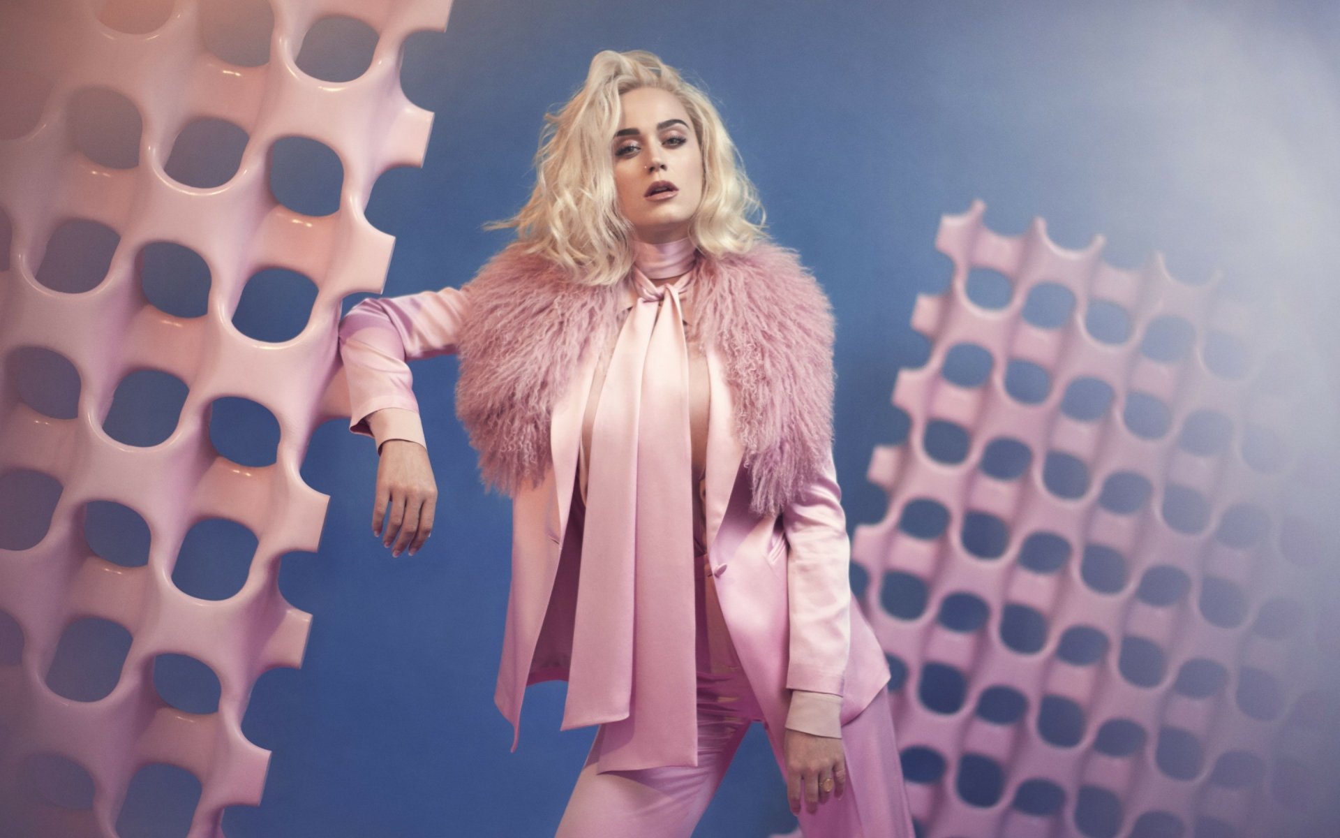 Download Pink (Singer) Blonde American Singer Music Katy Perry HD Wallpaper
