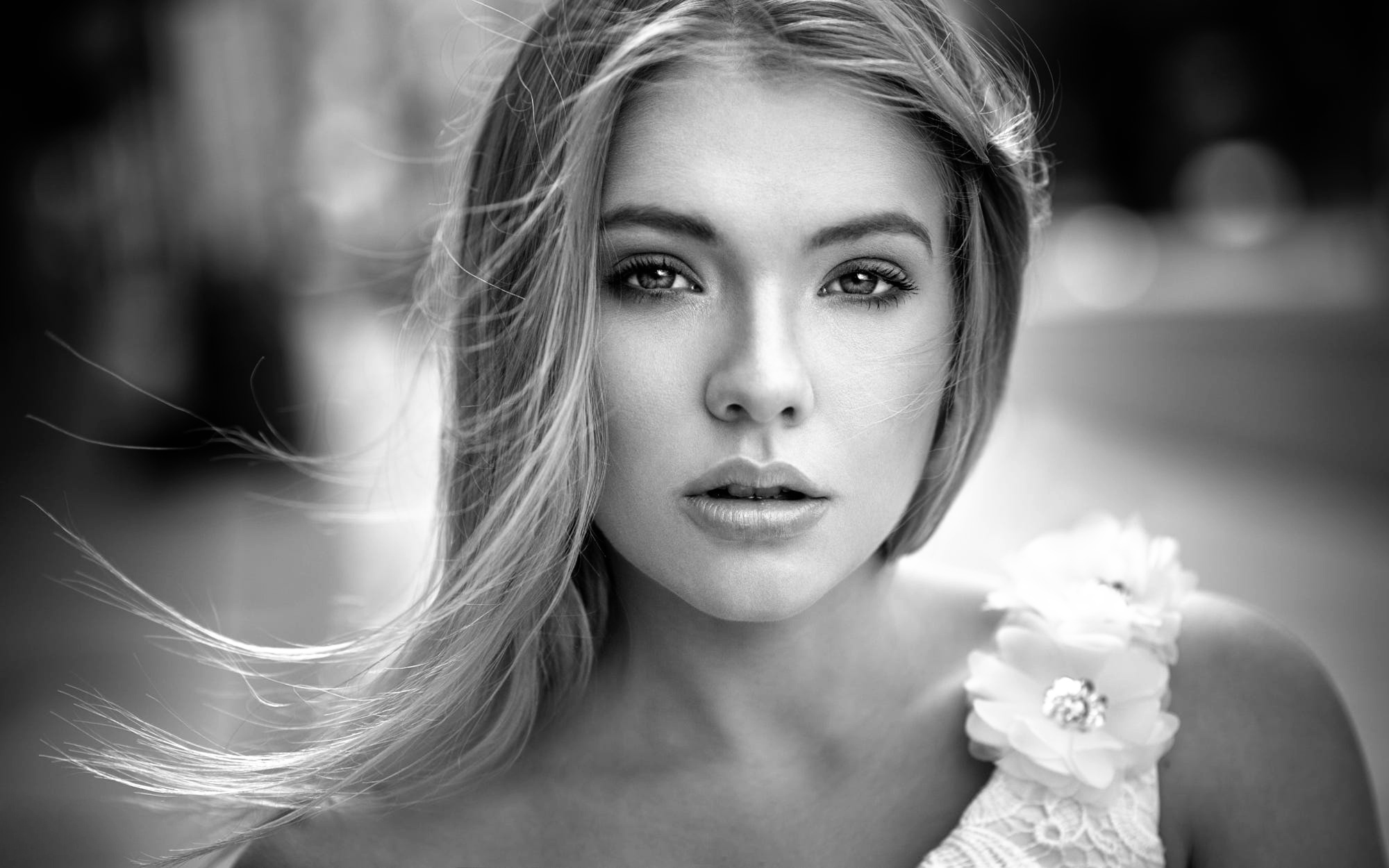 Women Face HD Wallpaper by Lods Franck