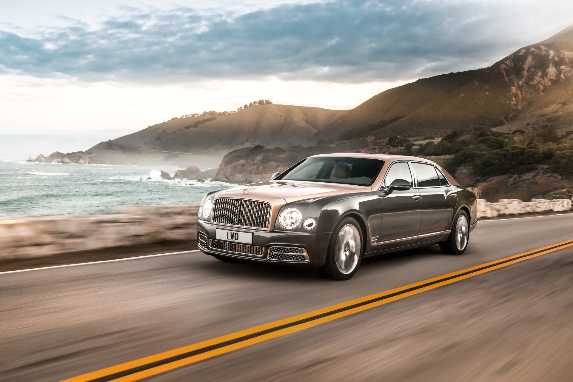 Download Car Silver Car Bentley Vehicle Bentley Mulsanne HD Wallpaper