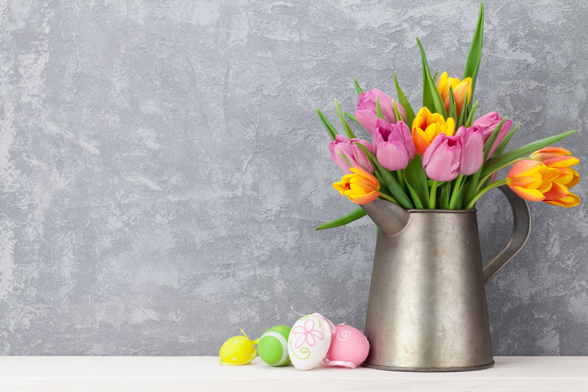Download Colorful Colors Egg Easter Egg Tulip Flower Pitcher Holiday Easter 4k Ultra HD Wallpaper