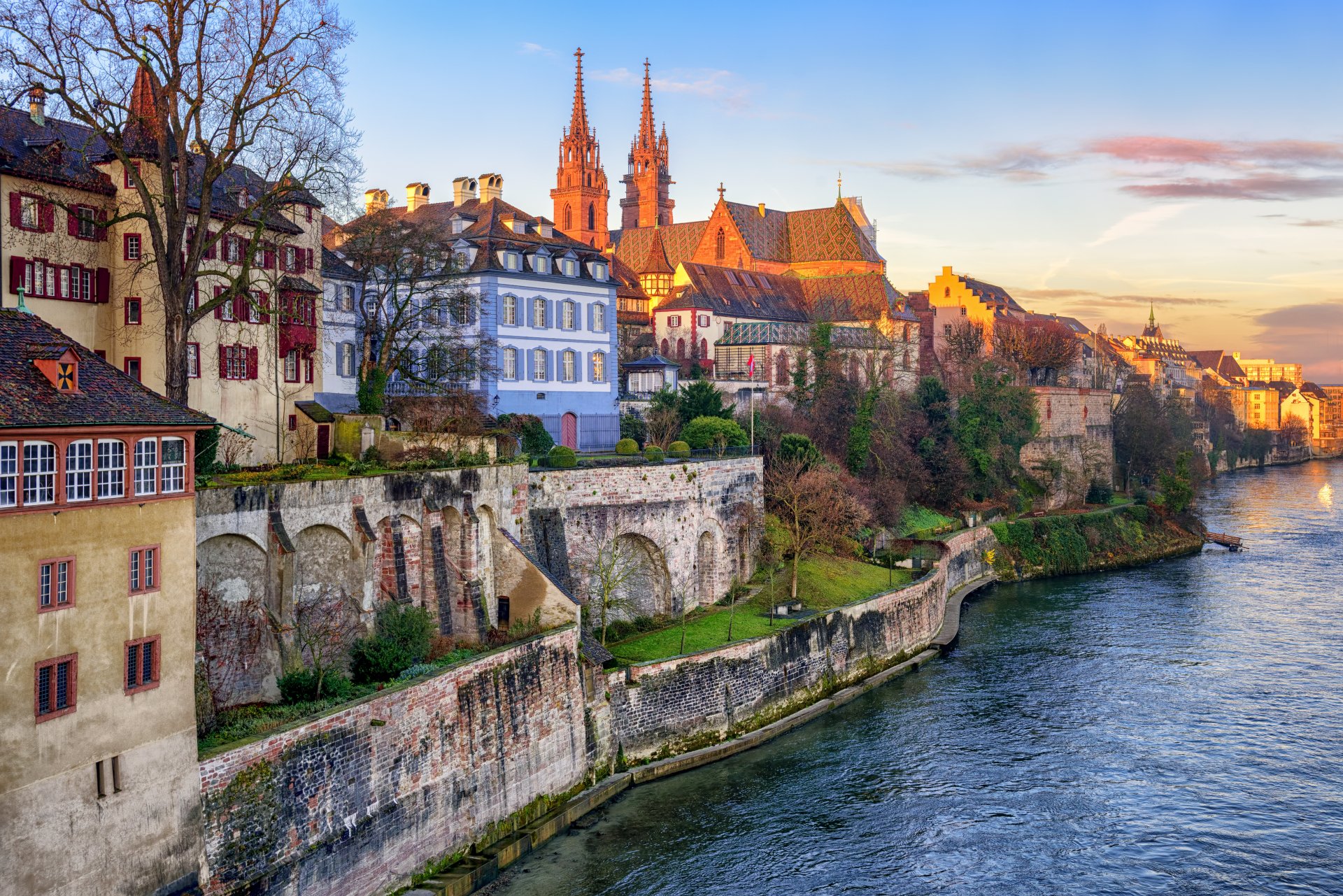 Old town world. Basel Швейцария. Базель Франция. Базель город. Город Базель Швейцария фото.