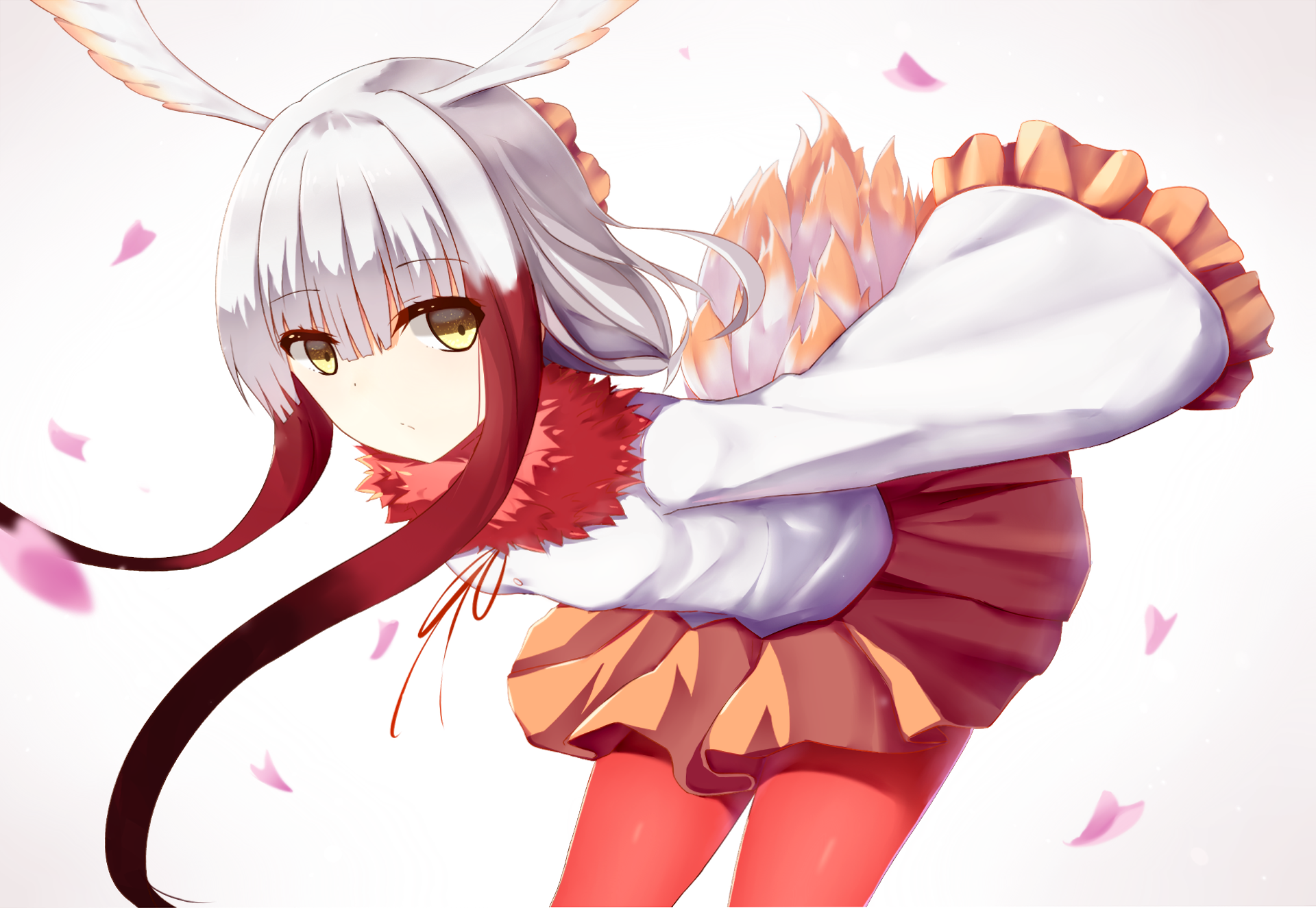 HD anime desktop wallpaper featuring Crested Ibis from Kemono Friends with detailed shading and soft pink petals floating around.