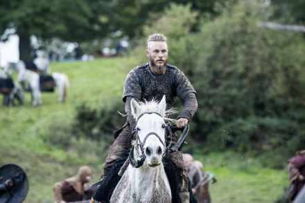 TV Show Vikings (2013) Ragnar Lothbrok HD Desktop Wallpaper | Background Image