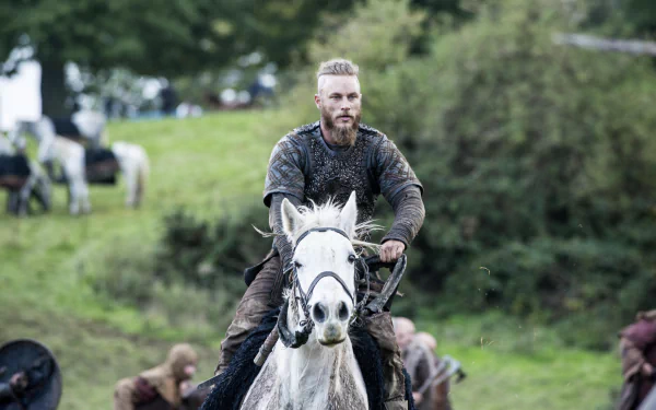 TV Show Vikings (2013) Ragnar Lothbrok HD Desktop Wallpaper | Background Image