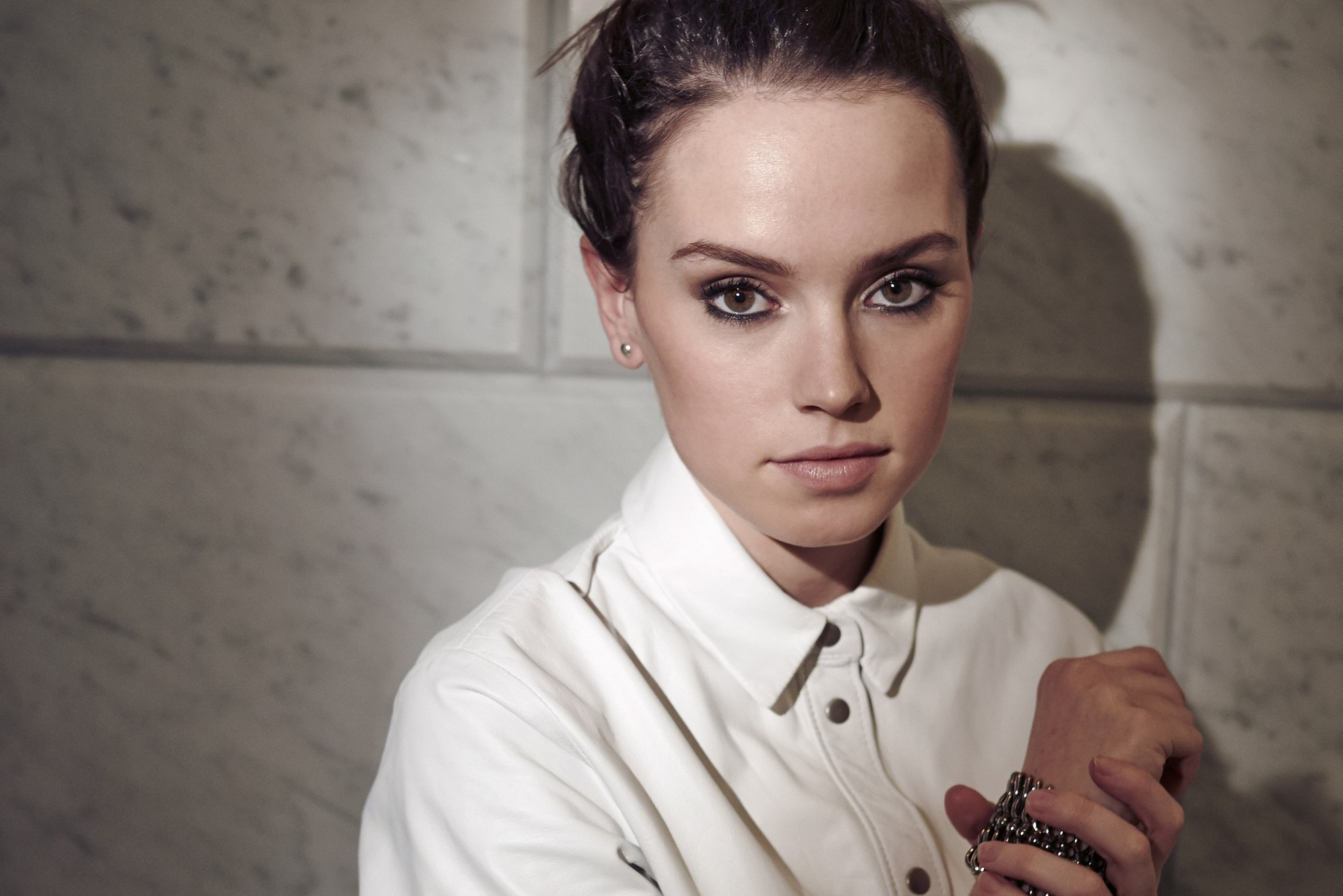 Daisy Ridley HD Wallpapers and Backgrounds. 
