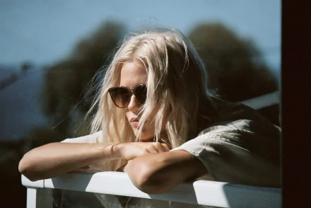 fashion model woman Becca Hiller HD Desktop Wallpaper | Background Image