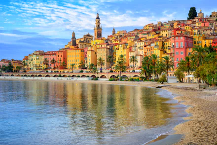 Menton, France on the French Riviera (&quot;The Pearl of the Sea)