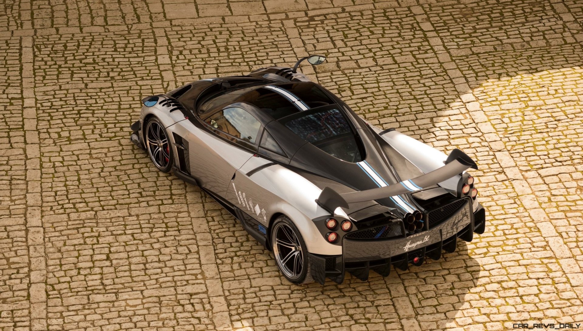 Download Car Supercar Pagani Pagani Huayra BC Vehicle Pagani Huayra HD Wallpaper