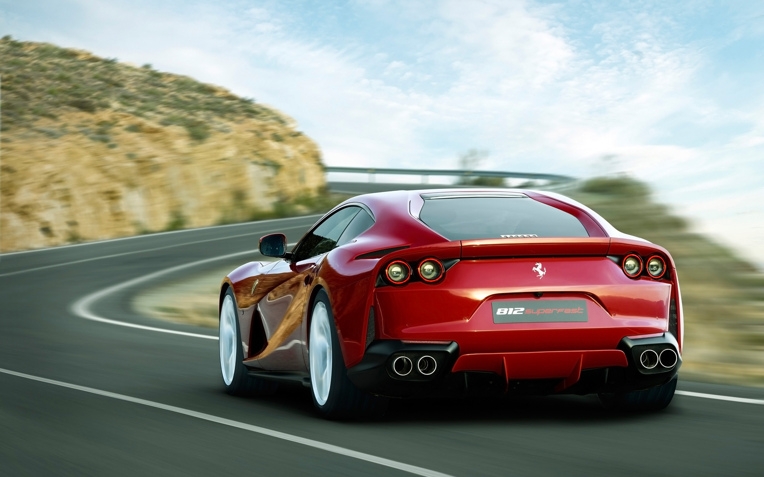 Vehicles Ferrari 812 Superfast HD Wallpaper | Background Image