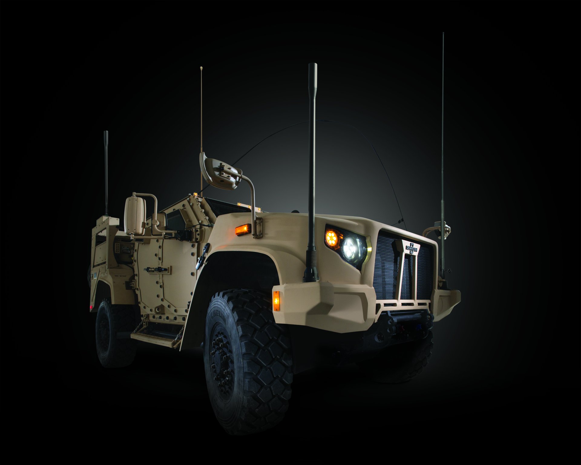 Download Combat Vehicle Light Tactical Vehicle Oshkosh Defense Joint ...