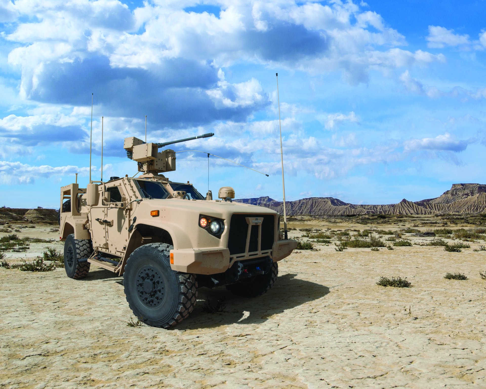 Download Combat Vehicle Light Tactical Vehicle Oshkosh Defense Joint Light Tactical Vehicle Military AM General BRV-O HD Wallpaper by Oshkosh Defense
