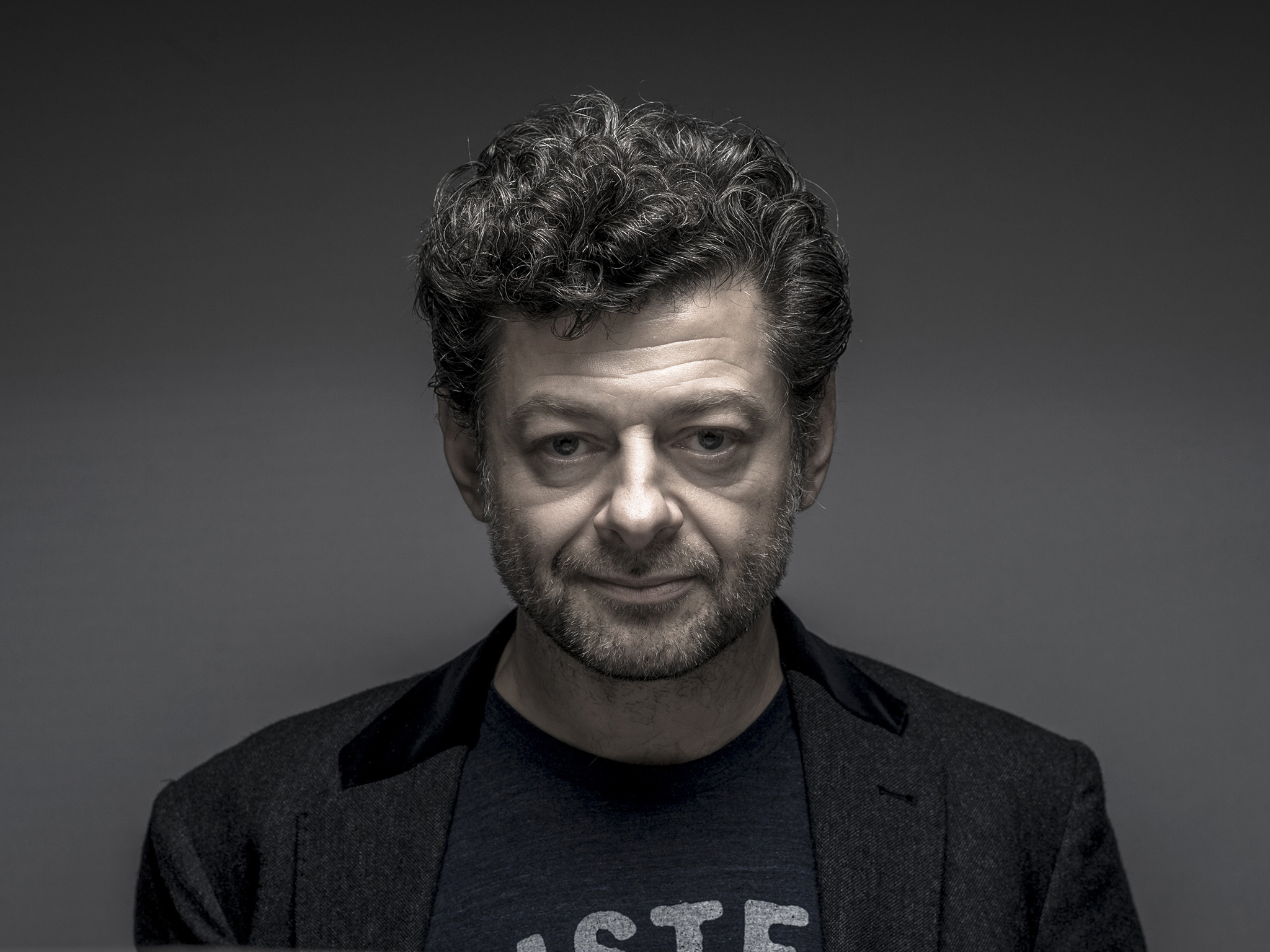 Celebrity Andy Serkis HD Wallpaper | Background Image