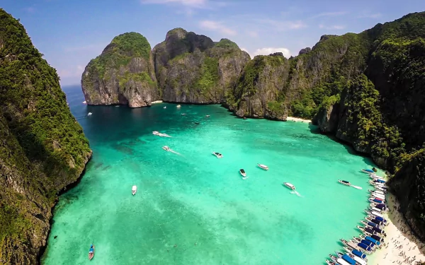  Cove in the Phillipines