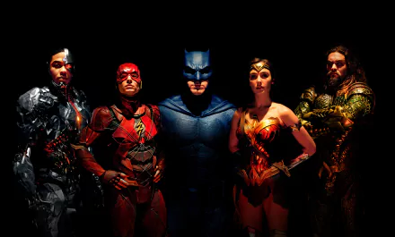 HD desktop wallpaper featuring Justice League characters: Wonder Woman, Cyborg, Flash, Batman, and Aquaman, standing confidently in a lineup.