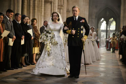 Claire Foy Queen Elizabeth II TV Show The Crown HD Desktop Wallpaper | Background Image