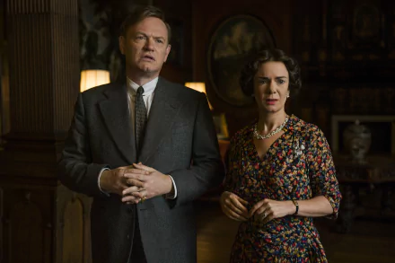 Victoria Hamilton Queen Elizabeth (The Queen Mother) TV Show The Crown HD Desktop Wallpaper | Background Image