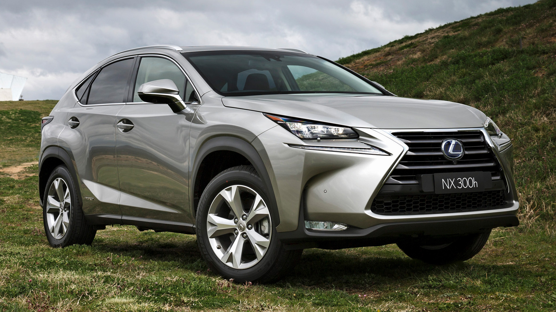 Lexus nx 300 h