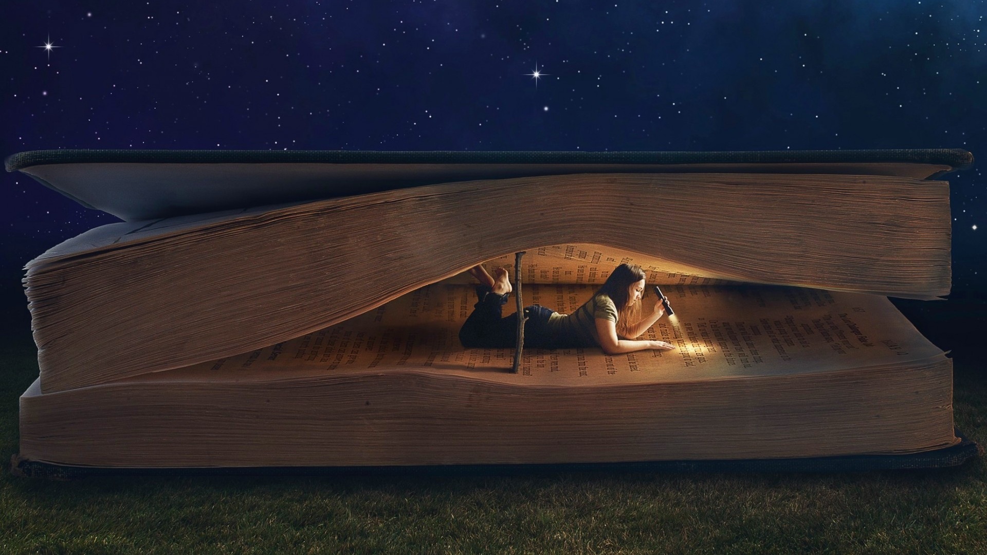 Reading under the Stars by Kevin Carden
