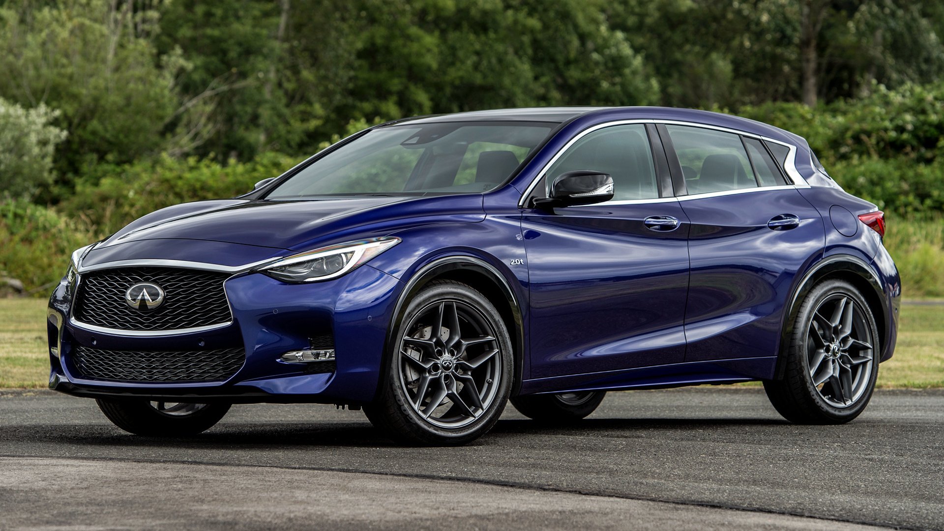 Infiniti q30 Sport