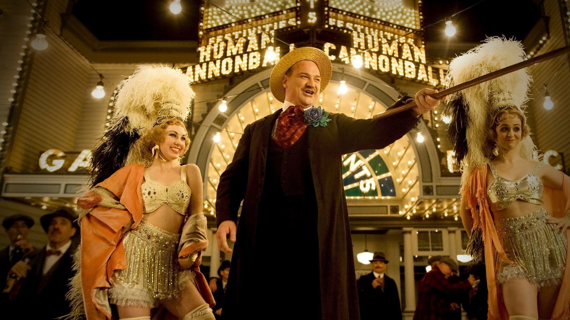 золотой век америки. великий гэтсби эпоха джаза. луиза джейкобсон позолоченный век. фред астер и сид чарисс фильм. золотой век америки.