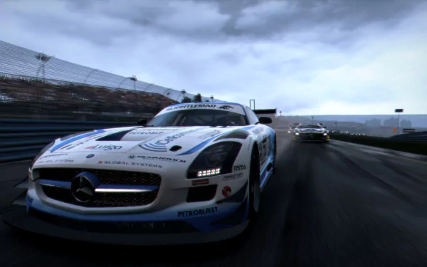  Mercedes Benz AMG GT Full HD