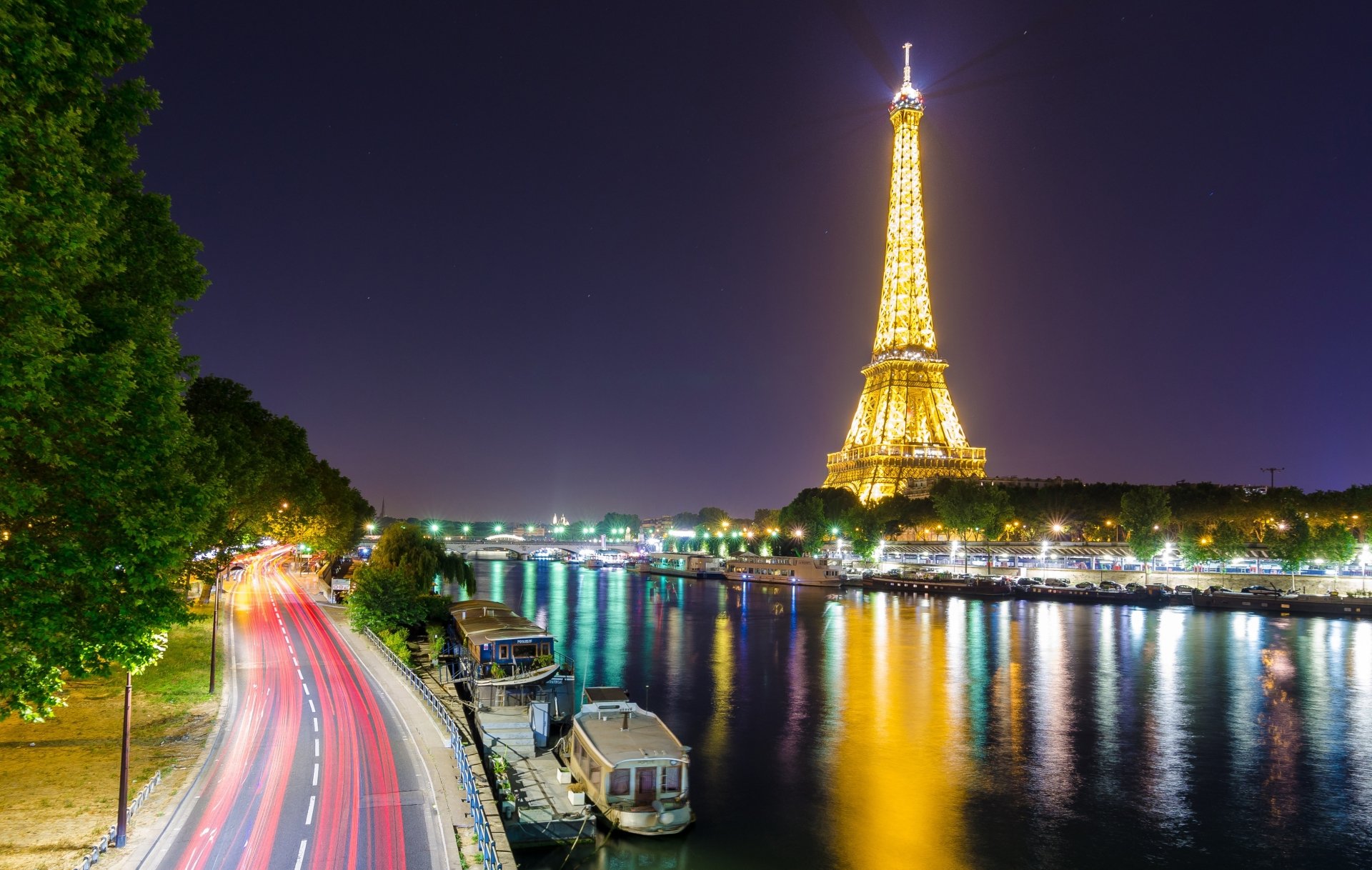 Man Made Eiffel Tower HD Wallpaper