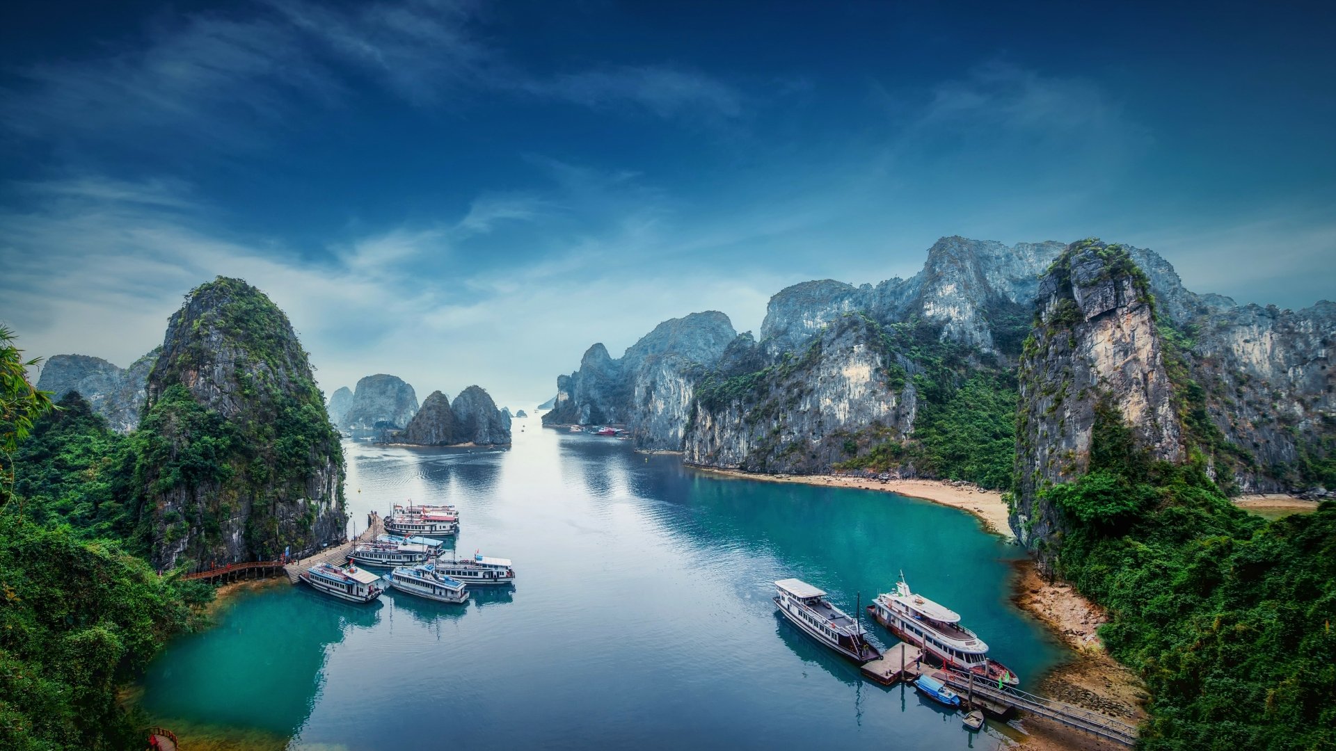 halong-bay-in-vietnam