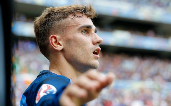 Sports Antoine Griezmann Soccer Player French HD Wallpaper | Background Image