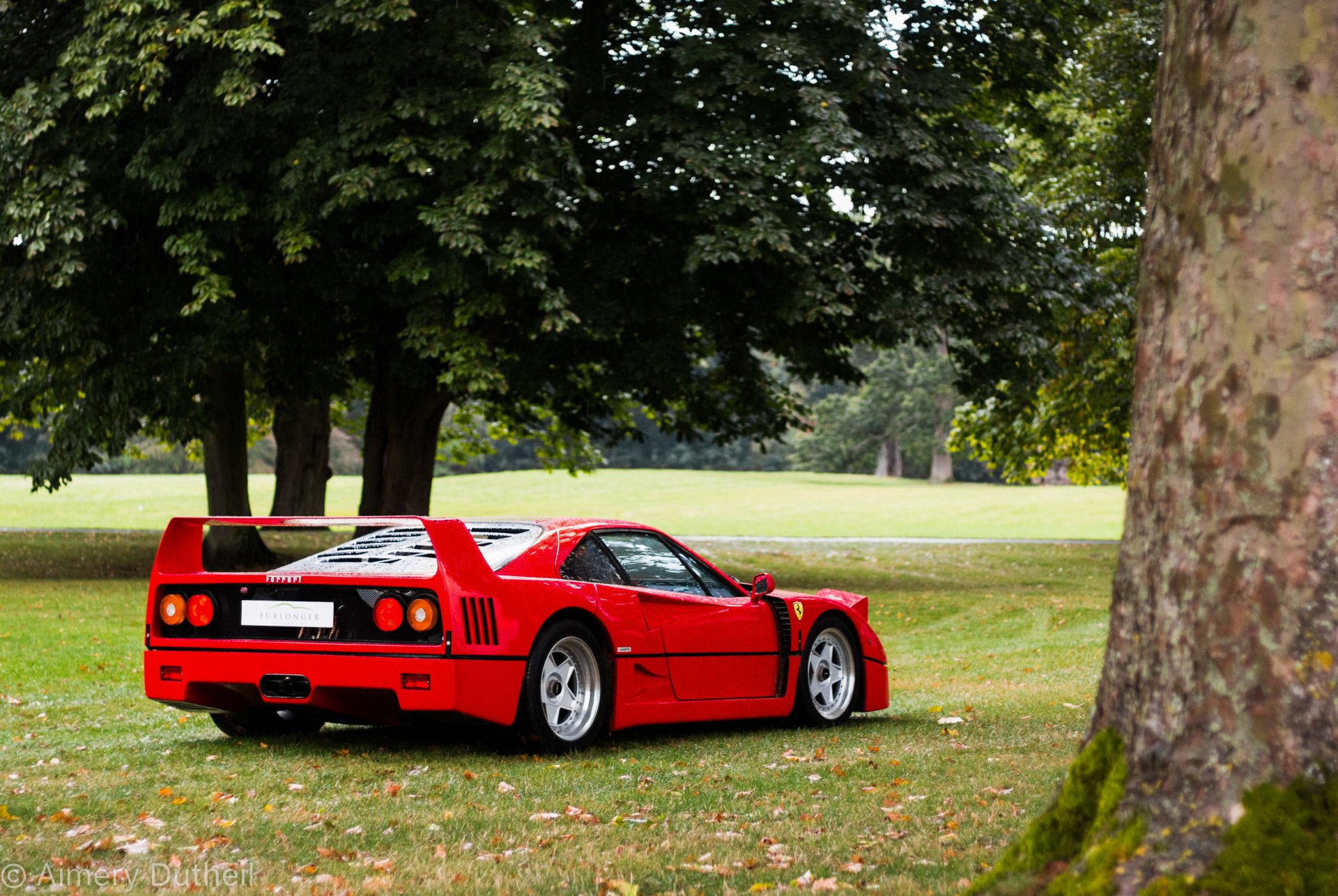 Download Vehicle Ferrari F40 4k Ultra HD Wallpaper