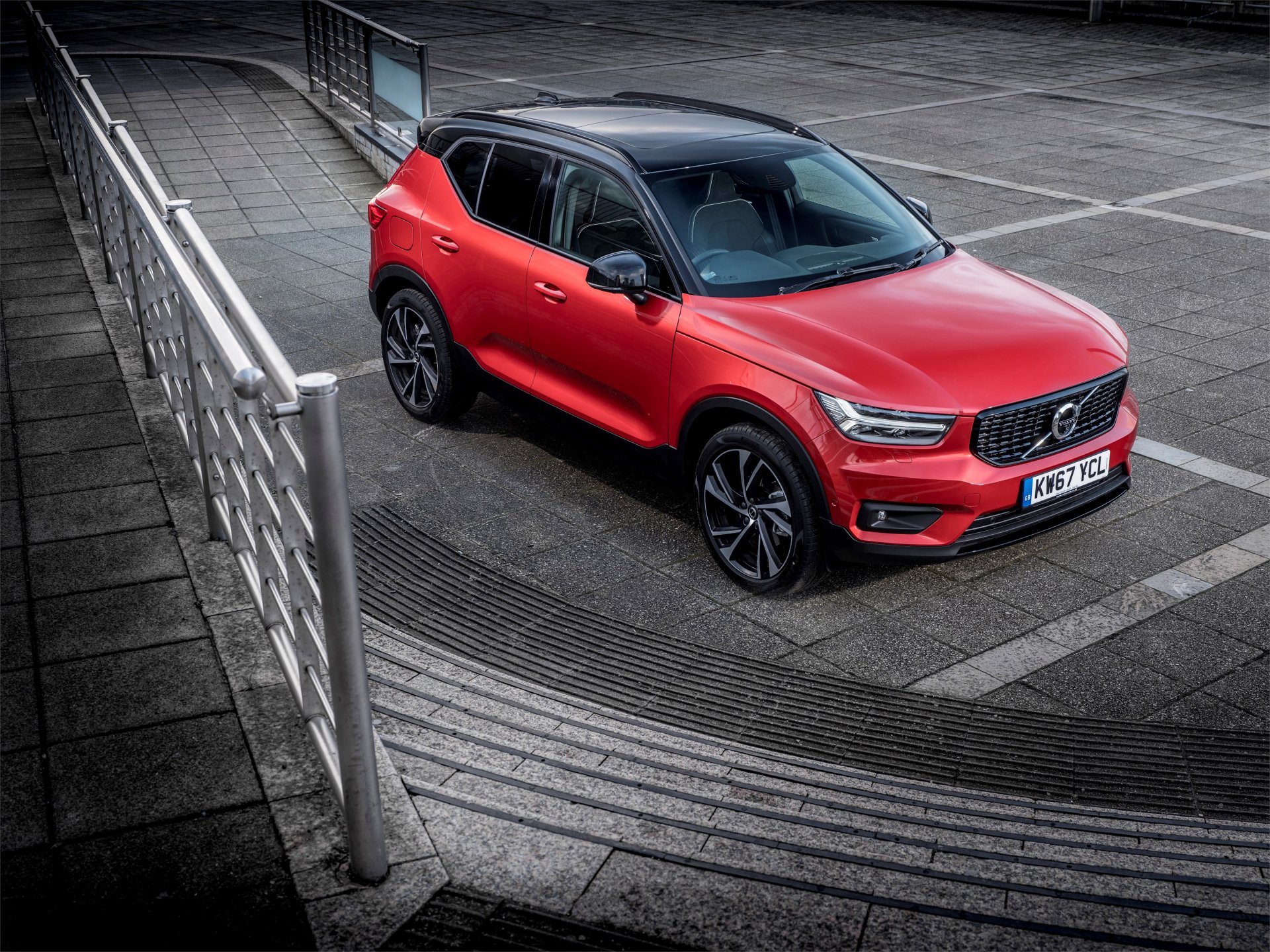 Download SUV Car Volvo Vehicle Volvo XC40 4k Ultra HD Wallpaper