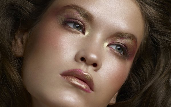 Women Face Model Makeup Green Eyes HD Wallpaper | Background Image