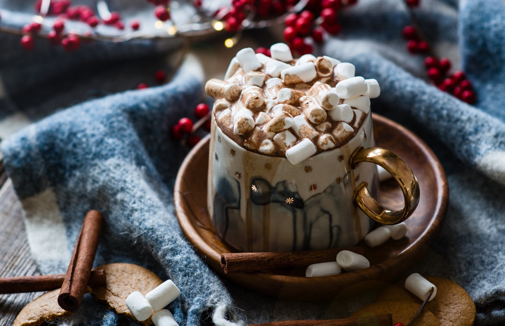 Hot Chocolate HD Wallpaper | Background Image | 2100x1358