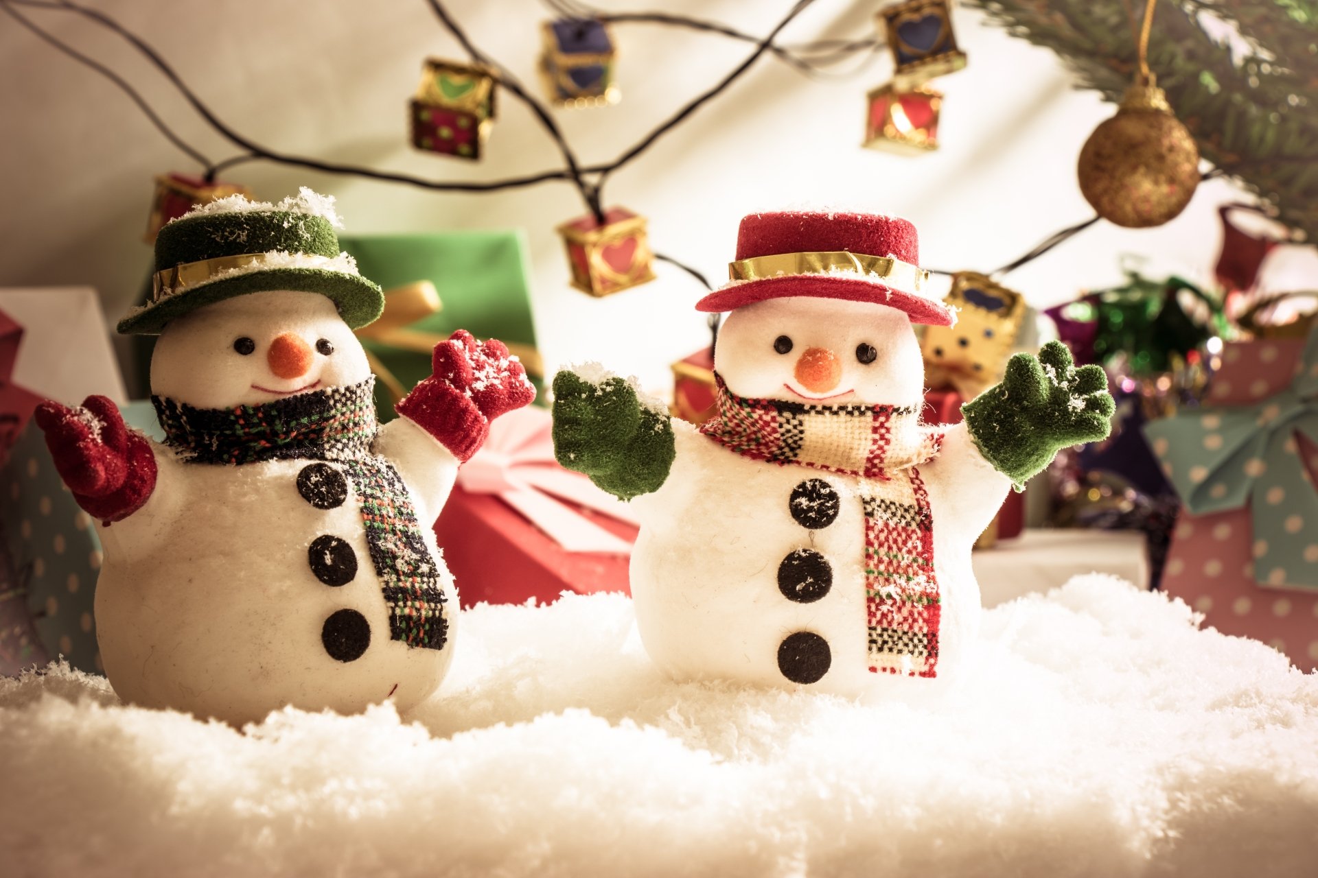 Download Snowman Holiday Christmas 4k Ultra HD Wallpaper