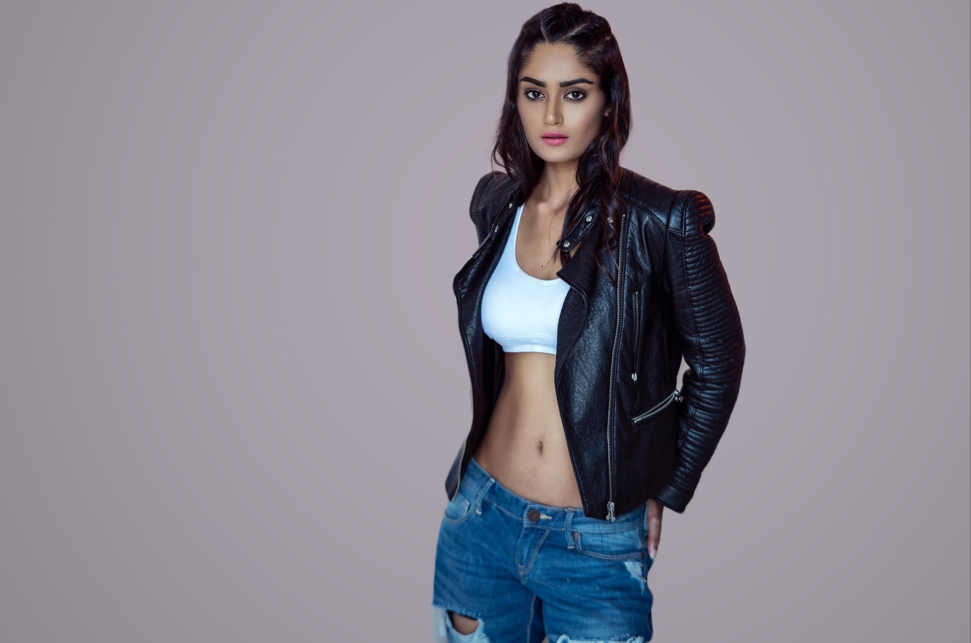 Download Brown Eyes Black Hair Leather Jacket Woman Model HD Wallpaper